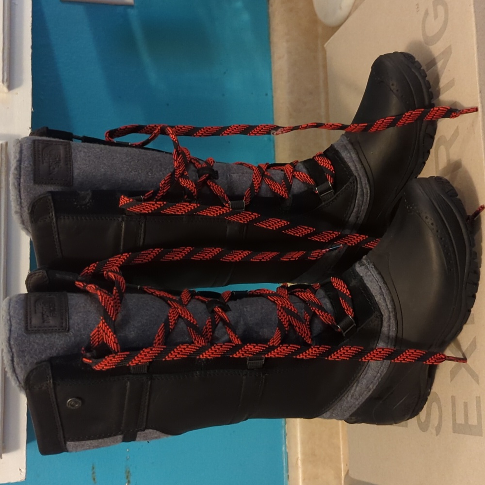 North face snow boots